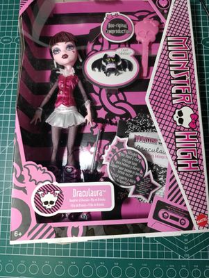 Дракулаура, крипродукция монстер хай, monster high