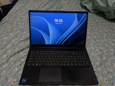 Новтбук Lenovo V15 G3