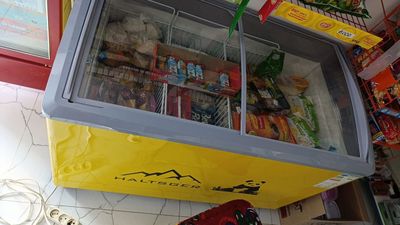 Срочно продаётся морозильник