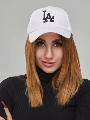 Бейсболка LA белая с черной вышивкой
