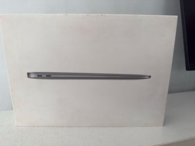 MacBook Air M1/8/256/full box