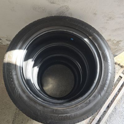 r17 goodyear tracker