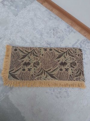 Турецкое ковровое покрывало на диван,новое.150×200,бахрома по 6 см.
