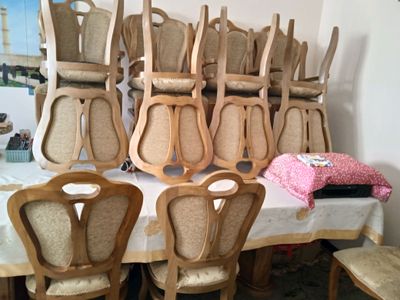 Стол и Стулья