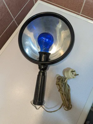 Рефлектор, ультрафиолетовая синяя лампа.