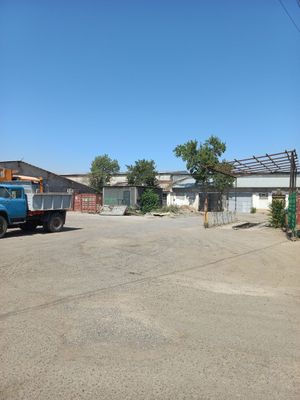 Продаётся база со складскими помещениями 4-Гектара
