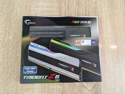 G. SKILL Trident Z5 RGB 64GB (32GBx2) DDR5-6400Mhz