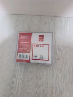 Eslatma qogoz va qistirgichlar