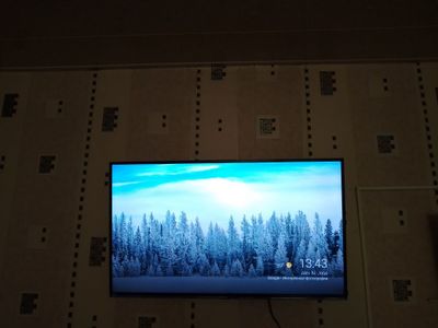 Продаётся телевизор 43 диагонал