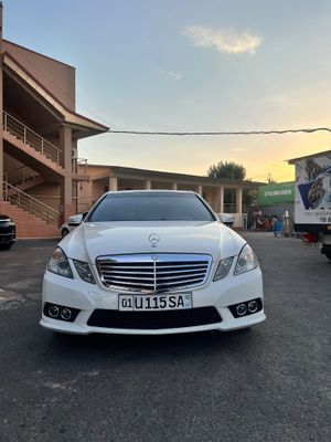 Mercedes Benz E350 W212