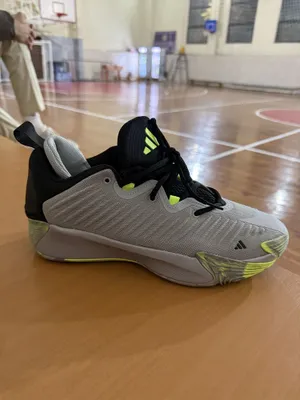 Продаются кросовки