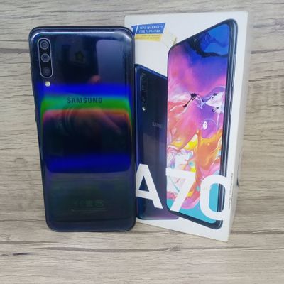 Samsung A70 srochna sotiladi