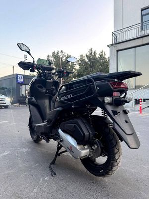 Tank skuter Sotiladi