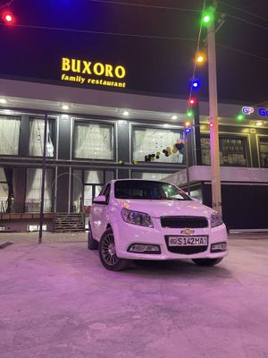 СОТИЛАДИ! Нехиа 3 Йили 2018 юргани 65000 МЕТАН БОР КРАСКА ПЕТНО ЁҚ