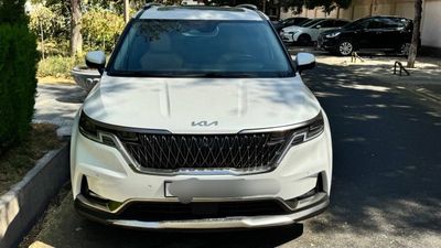 KIA carnival, 3,5 (белый, 2023 г, 64 тыс пробег)