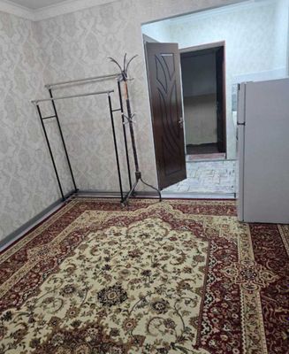 Maksim Gorkiy metro yaqnida bezmakler kvartira