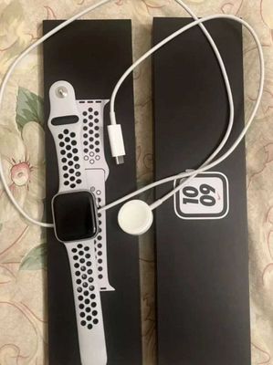 Apple watch se nike edition 40mm