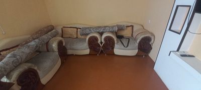 Срочно 2та Кресло 1та диван