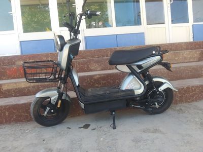Skuter ko‘p minilmagan, kelishtirib beraman.