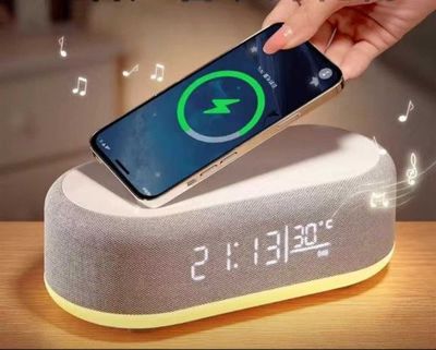 Беспроводное устройство в виде стильной колонки + ещё 5 функций!