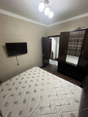Mirzo Ulugbek Rayon Eco bozor 2 xona xamma sharoit bor Studentlaga