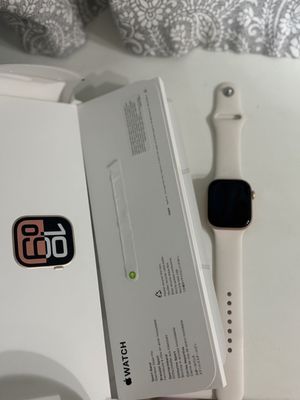 Продаю Apple Watch 10