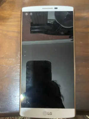 LG V10 telifoni o