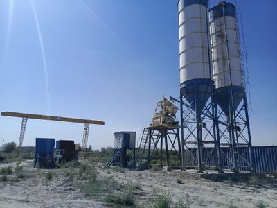 Пром зона 2.2 г сотилади