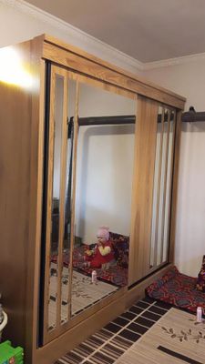 Шкаф сотилади холати янги
