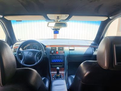 Mercedes Benz W210 Elegance