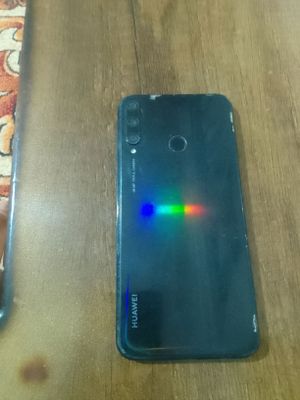 HUAWEI P40 sotiladi