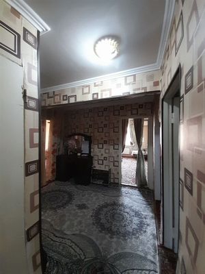 Квартира сотилади 4 хона 5 хона килинган