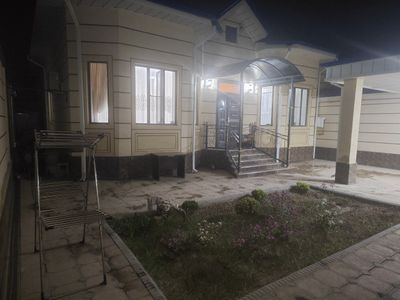 Навои шахар Кармана Варк-2 сотилади