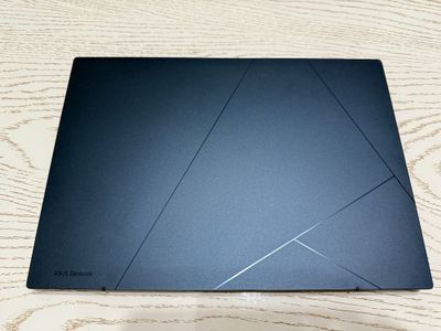 Asus Zenbook 14 OLED