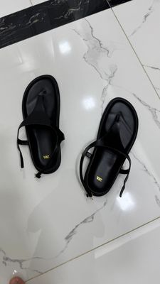 Шлёпки Zara