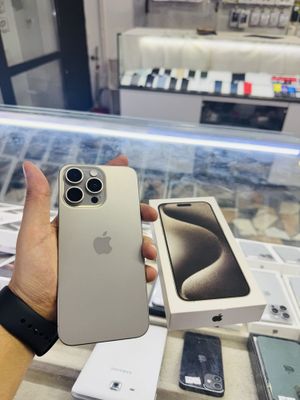 iPhone 15 Pro Max 256 gb natural 93%