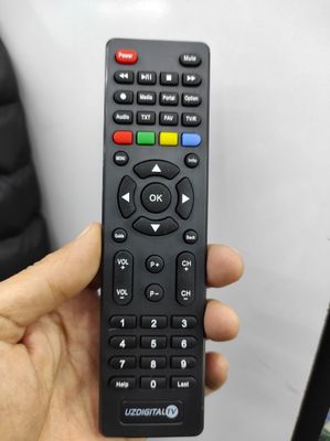 Продам пульт / pult уздижитал/ uzdigital тюнер