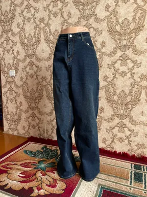 Ayollar uchun jensi shim