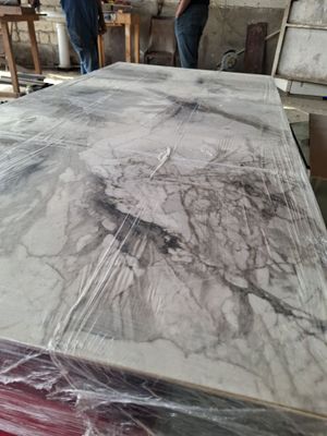 Продам стол со стульями из Чинара