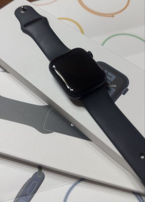 Iwatch se2 44mm Midnight