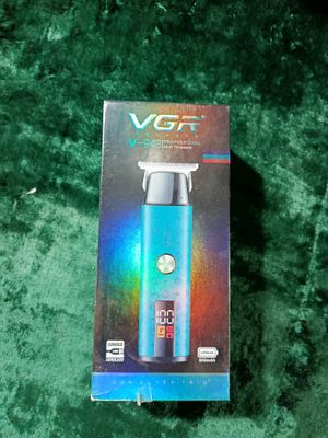 хорошие машинки  профессиональные VGR943