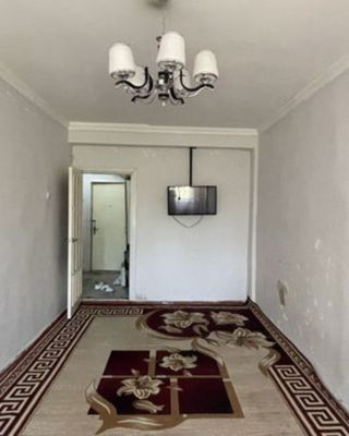 Квартира киши бошига