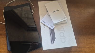 Galaxy Tab A7 Lite планшети