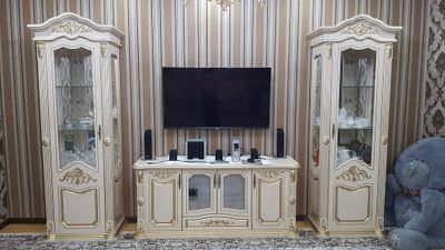 Арзон Зур холатда Пенал сотилади, сифати яхши.