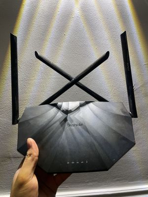 мощный роутер Tenda