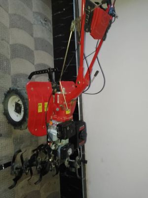 Mini traktor yangi hali ishlAtilmagan