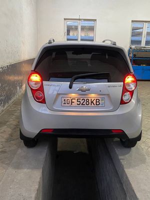 Mashina javob umuman harajati yuq