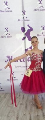 Продаю платья для бальных танцев латина и стандарт