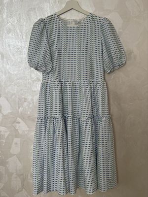Женское платье