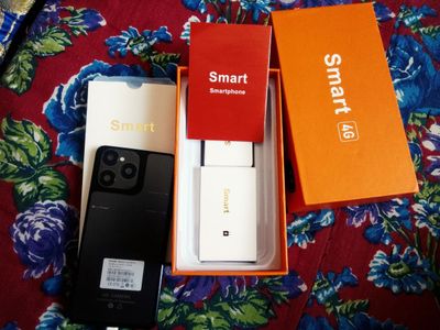 Smart phone yangi 12/512 imeka otmagan